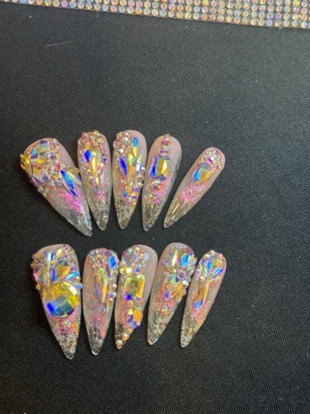 Taraji P. Henson’s Blinged-Out BET Awards Nail Looks