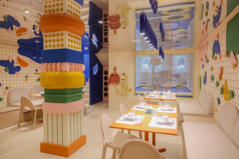 The Design of Beirut’s Sippy Cup Café Entices All Ages