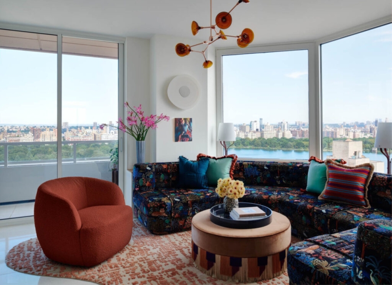 This Madison Avenue Duplex By Andrew Magnes Is Full Of Color