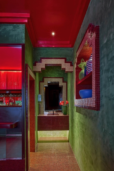 Glossy Reds Echo ‘Suspiria’ At This Mexico City Bar By Maye Ruiz