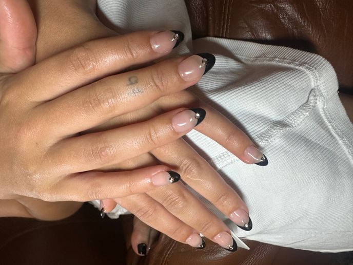 The Coolest Celeb Nails at the 2025 Grammys